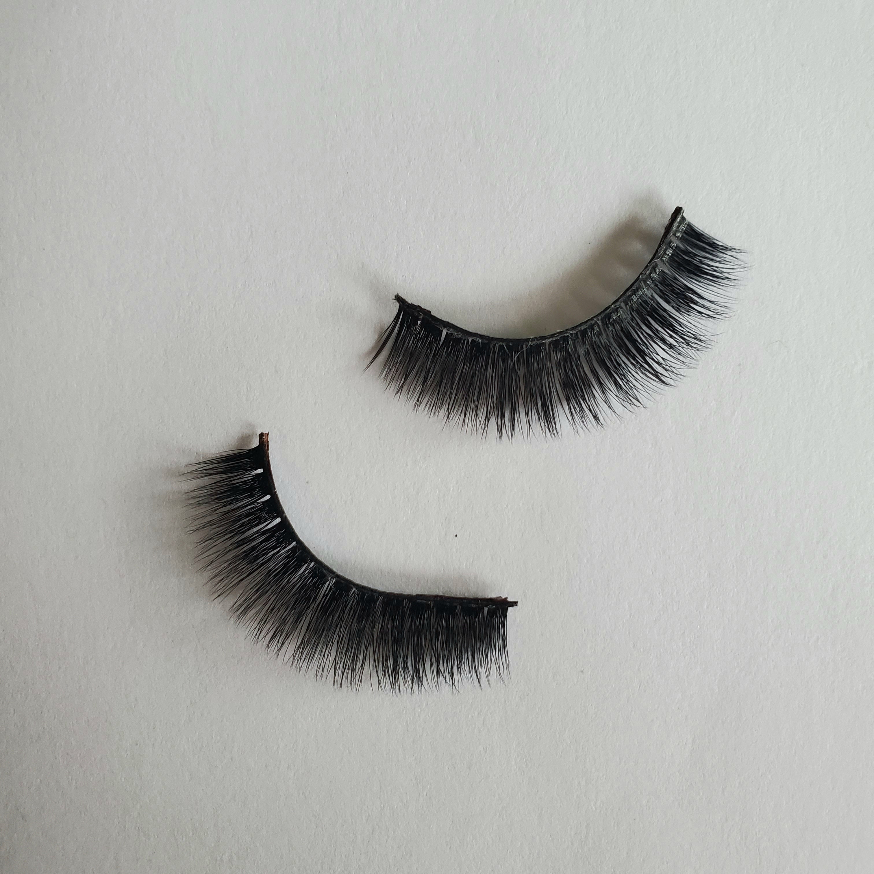 natural lashes for sale
