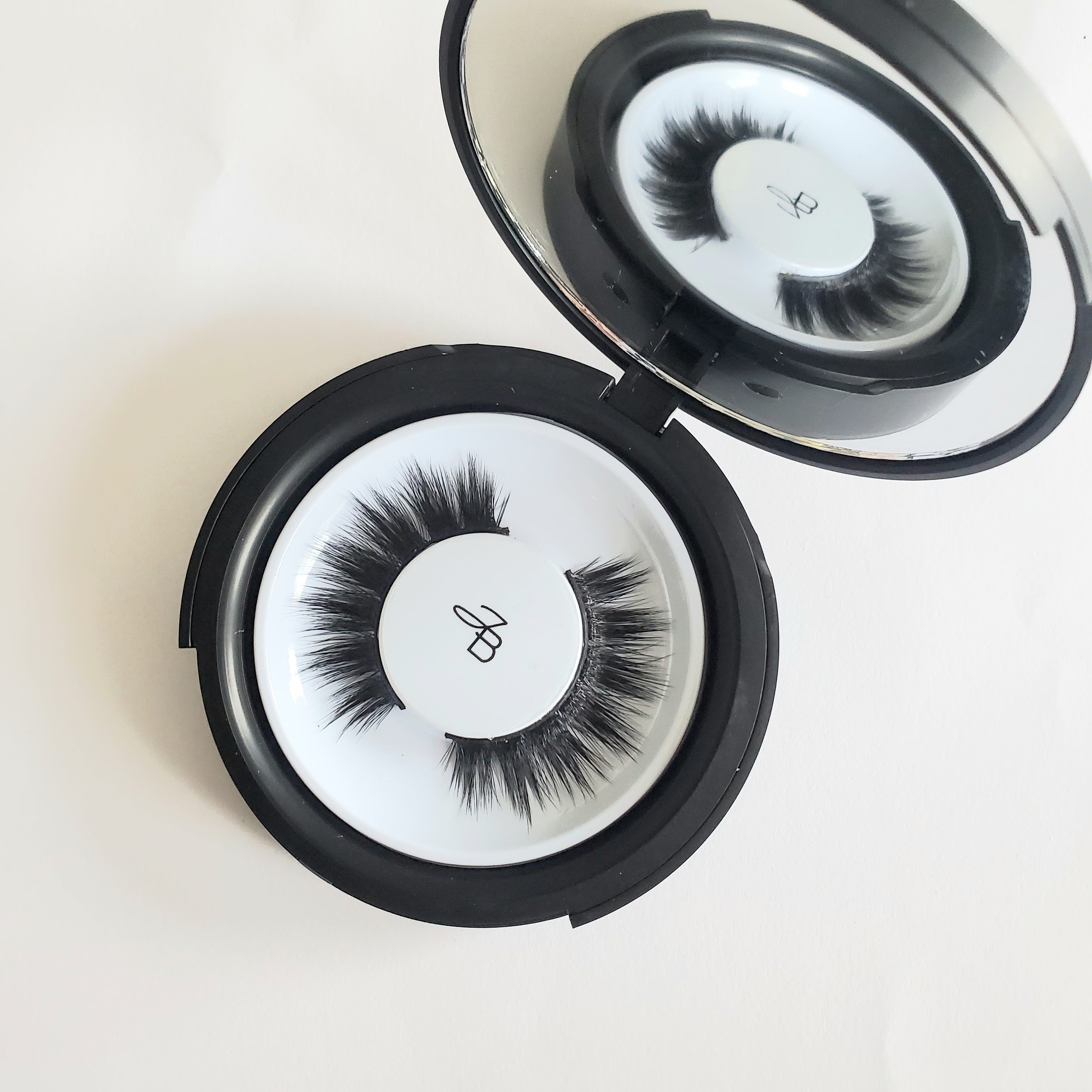 3D faux mink Lashes in mirrored compact